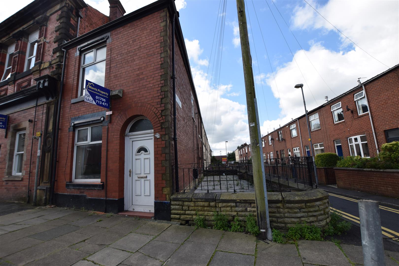 Property details 4 BedroomProperty King Street, Heywood Oldham